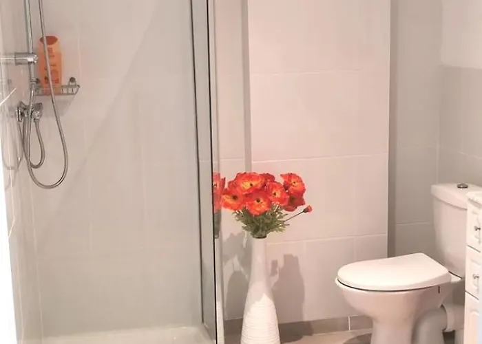 Nyaraló Gite Avec Piscine Couverte Et Chauffee Éperlecques